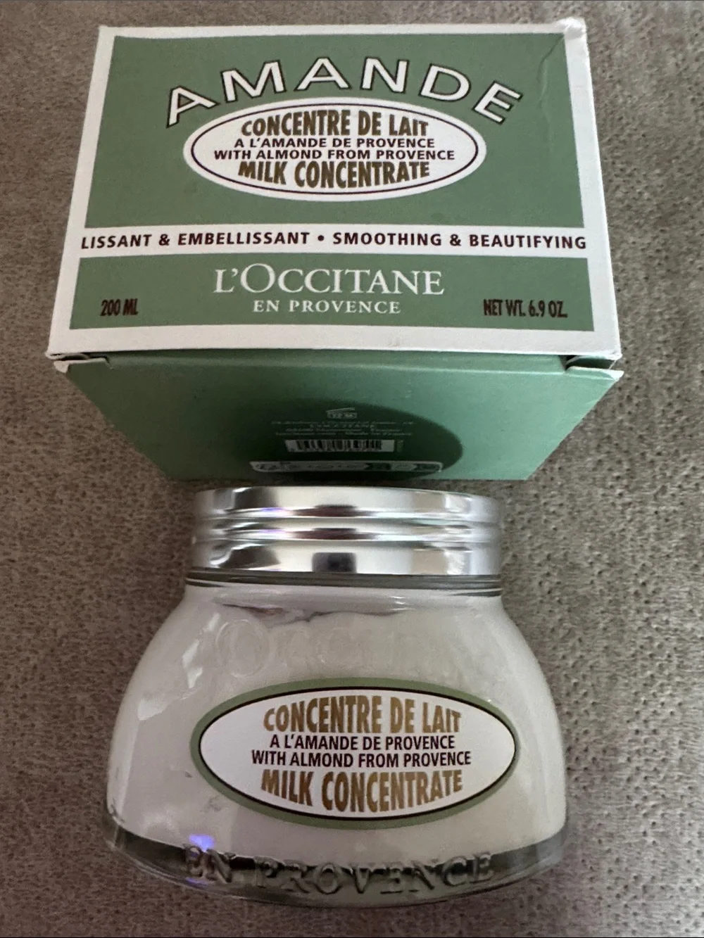 L'OCCITANE Amande Milk Concentrate — Green & White Jar